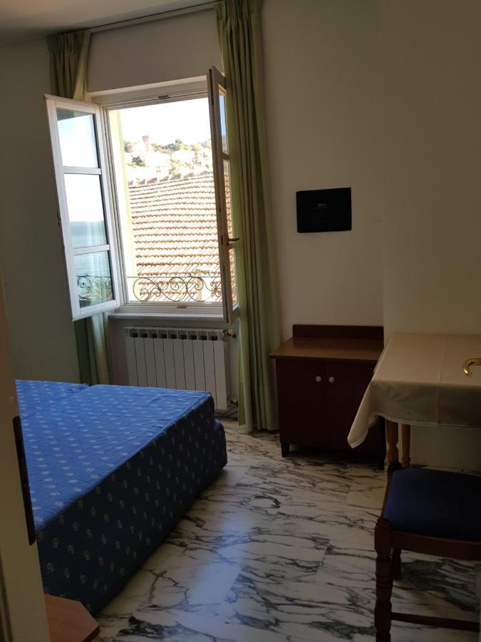 La Villetta Appartamenti Per Vacanze Finale Ligure Eksteriør billede